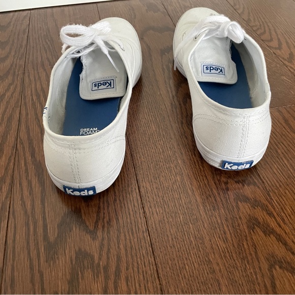 White Canvas Keds | Women’s Size 7.5 - Picture 7 of 9